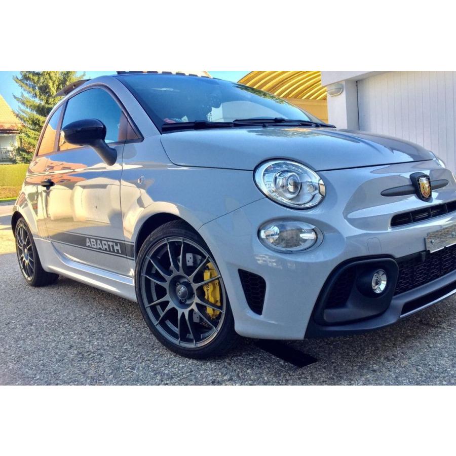 OZ Racing ULTRALEGGERA アルミホイール 4本セット 18インチ 18x8.0J