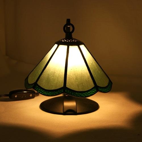 ステンドグラス吊り下げミニランプ・8面体（緑） : ステンドグラス