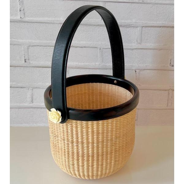 Nantucket ナンタケットバスケット エンボス ワイドレザーハンドル 長