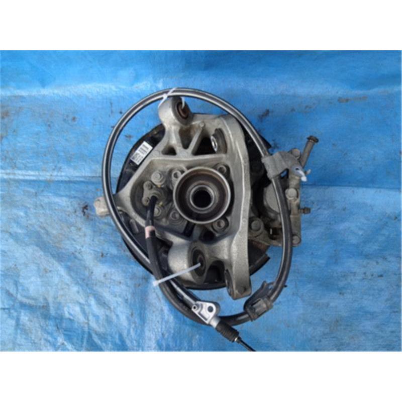 トヨタ 純正 クラウン 《 AWS211 》 左リアナックルハブ 42305-30150