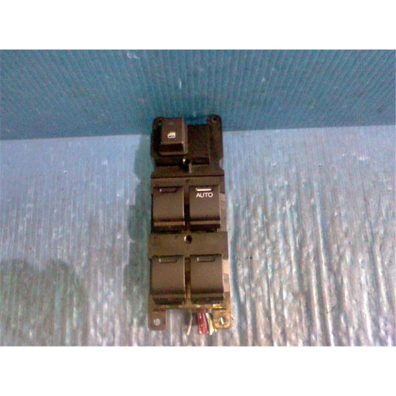 ホンダ 純正 N-WGN 《 JH1 》 パワーウィンドウスイッチ P91100