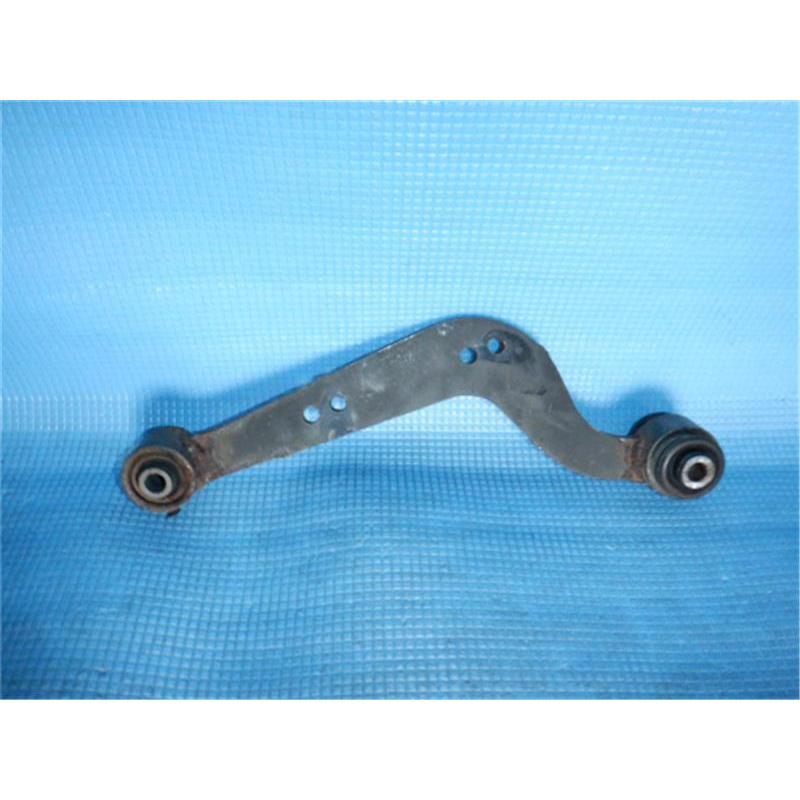 トヨタ 純正 ハリアー 《 AVU65W 》 右リアアッパーアーム 48770-42040