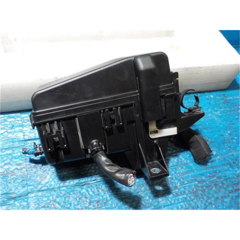 マツダ 純正 スクラム 《 DG16T 》 ヒューズボックス 1A08-66-762A