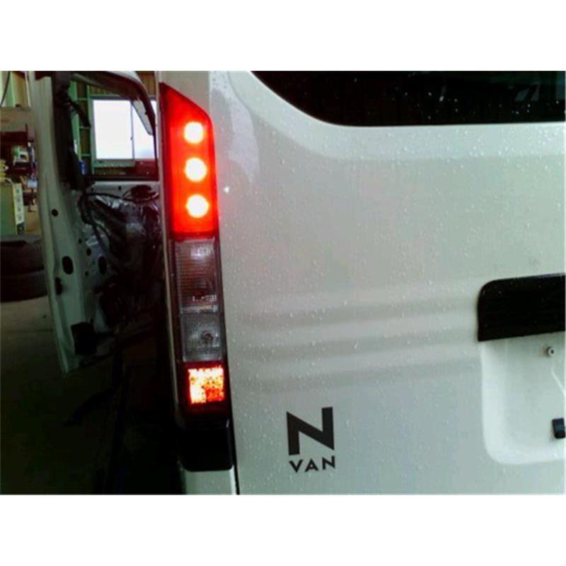 ホンダ 純正 N-VAN 《 JJ1 》 左テールランプ 33551-TXA-J01 P31501