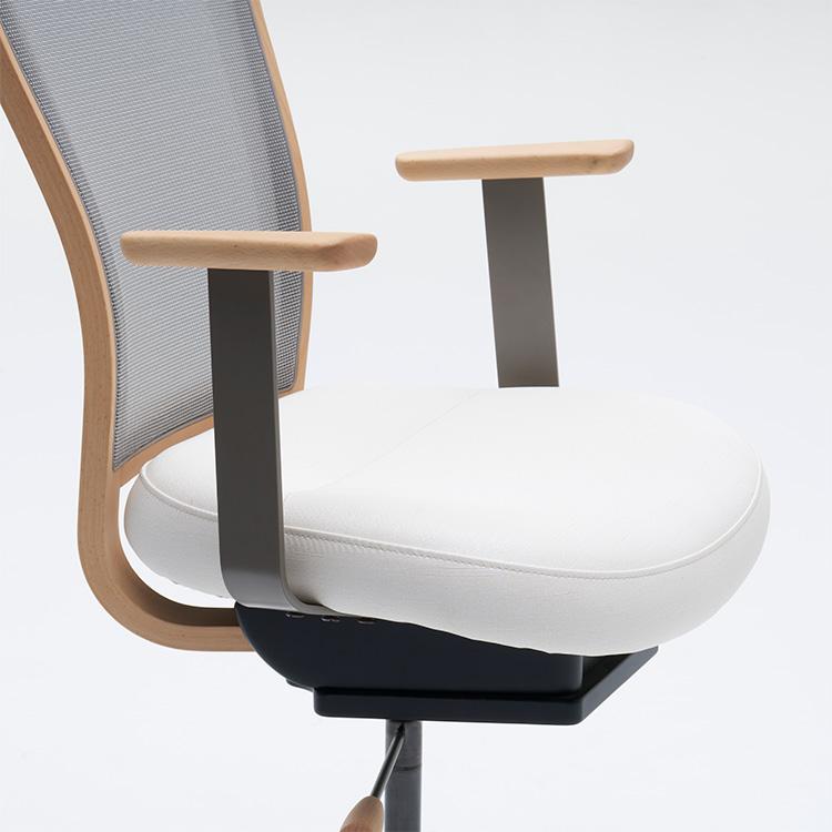 カリモク家具（KARIMOKU FURNITURE） カリモク デスクチェア XT42