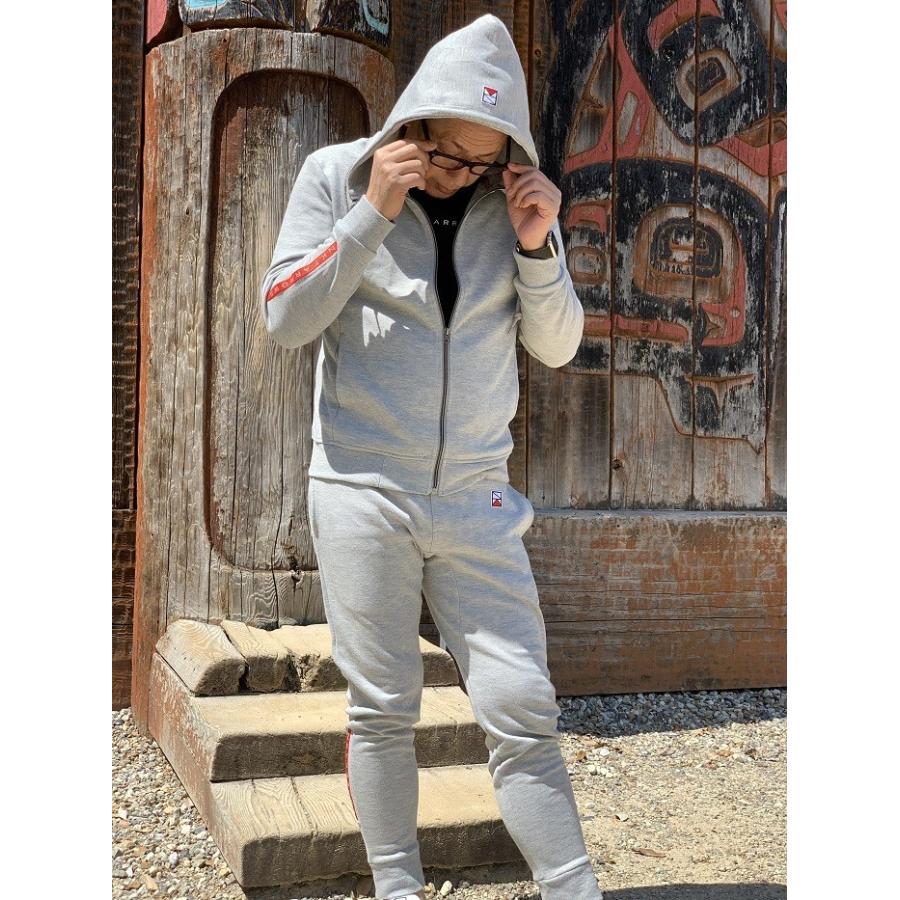 大人のスウェットカジュアルセットアップ（ZIPパーカー＆ジョガー