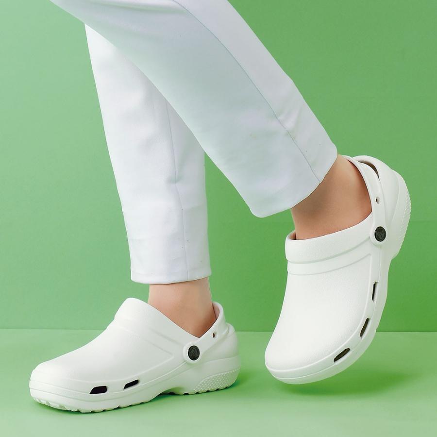 crocs（クロックス） [爆買]ナースシューズ 看護 介護 ケア 白 黒