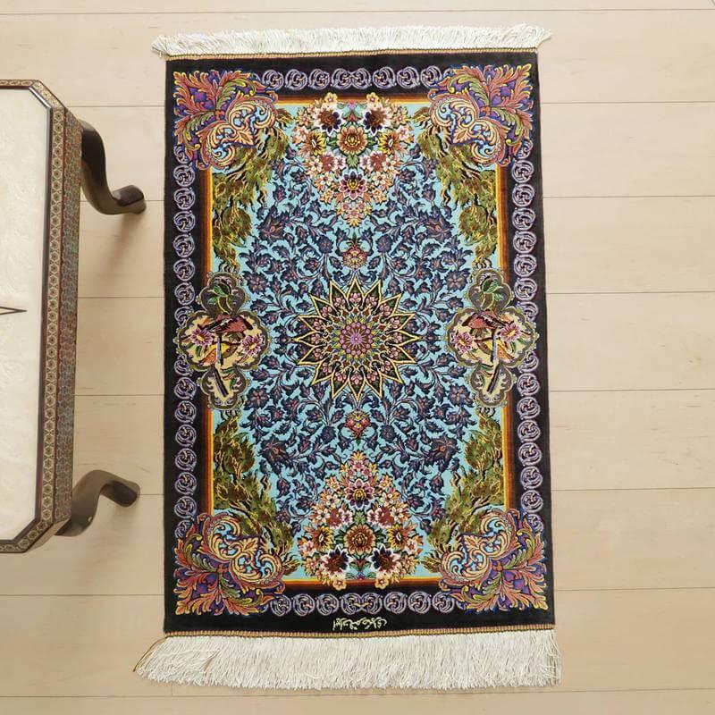 ペルシャ絨毯 イラン じゅうたん・クム産 シルク 100％ 90×59cm 手織り