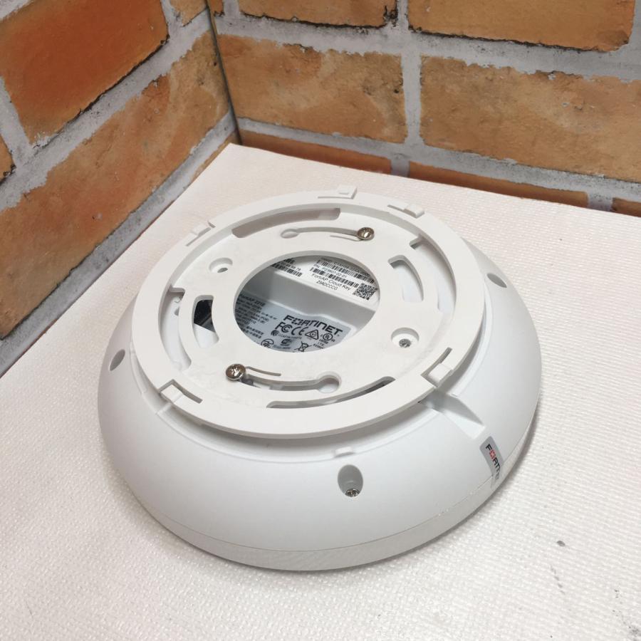 美品 FORTINET 無線アクセスポイント FORTIAP-221E FAP-221E-J FAP