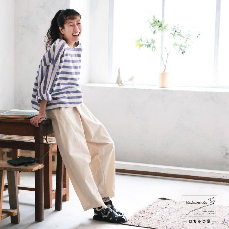 soulberry（ソウルベリー） はちみつ堂 ななめなタックのパンツ