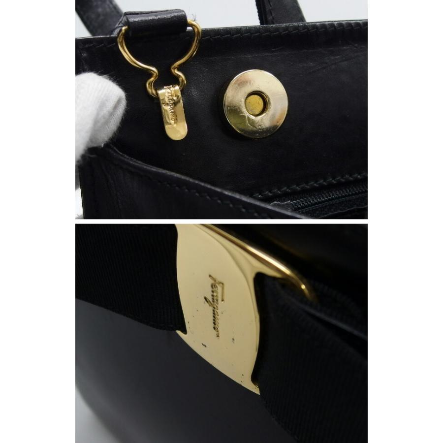 サルヴァトーレ・フェラガモ ヴァラ 2WAY ショルダーバッグ リボン 黒