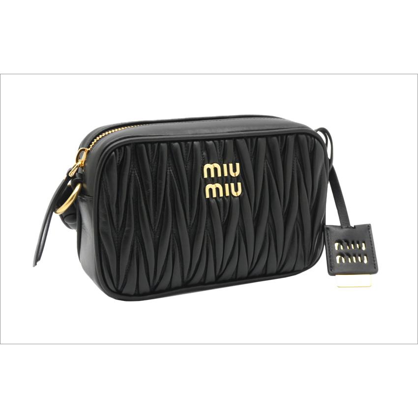 miu miu（ミュウミュウ） マテラッセレザー ショルダーバッグ