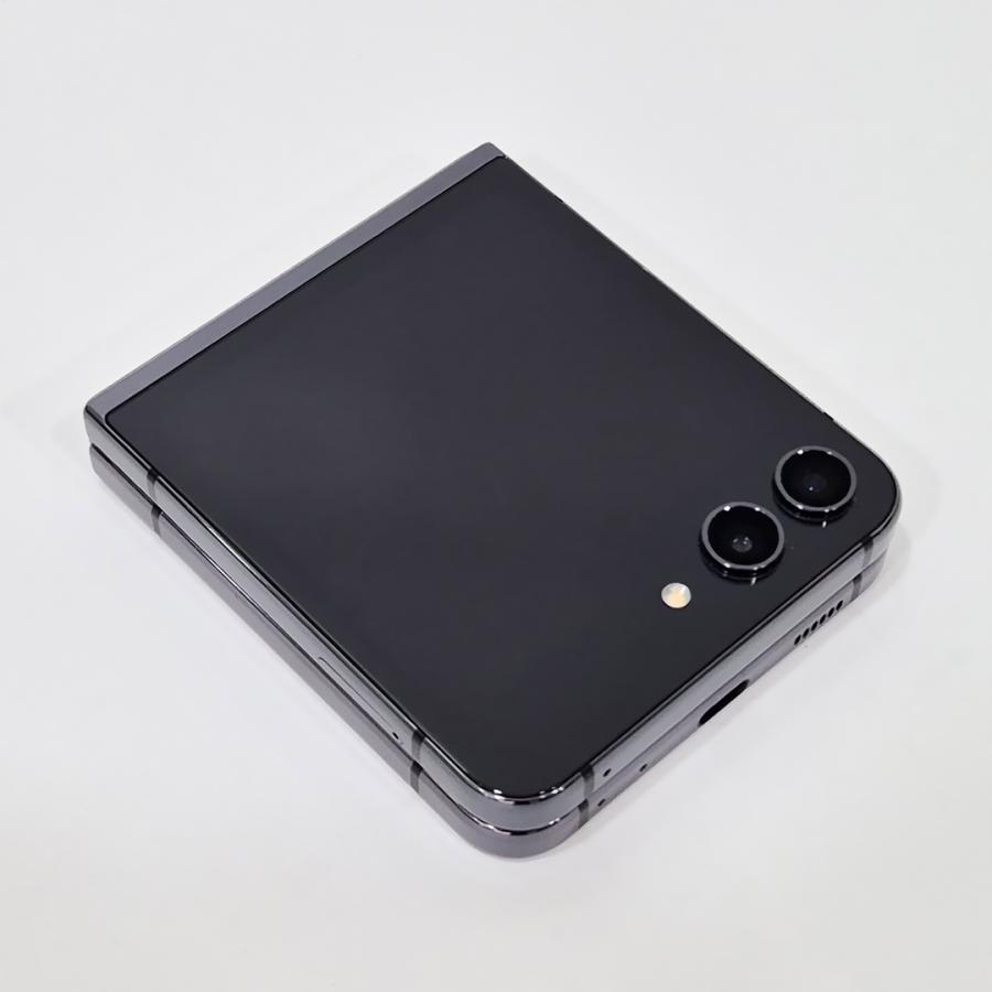 Galaxy Z Flip5 本体 512GB グラファイト SIMフリー 韓国版 Aランク