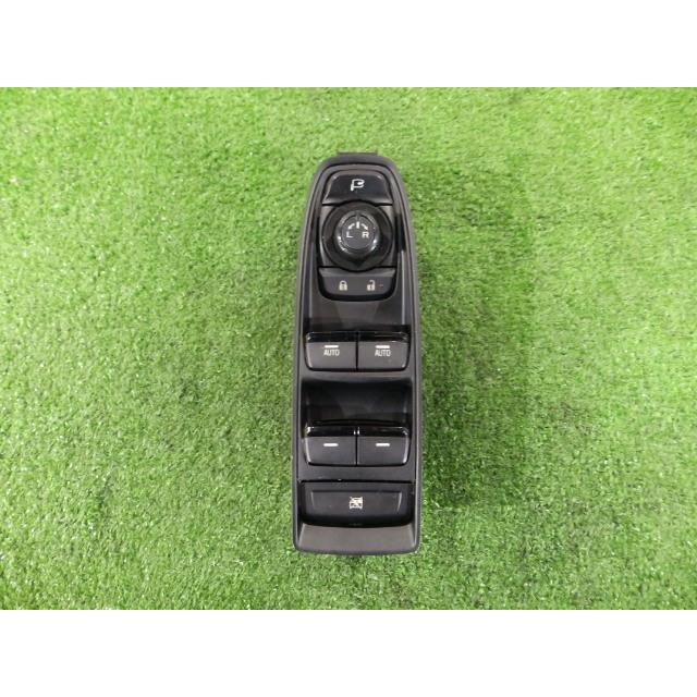 インプレッサ DBA-GT2 右フロントPW/パワーウインドウスイッチ