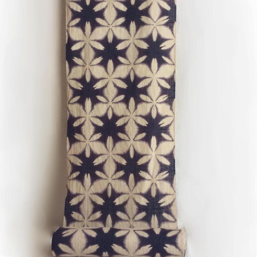 麻混スラブ浴衣反物 知多木綿 未仕立て 黒の抜染雪花絞り : せみのはね