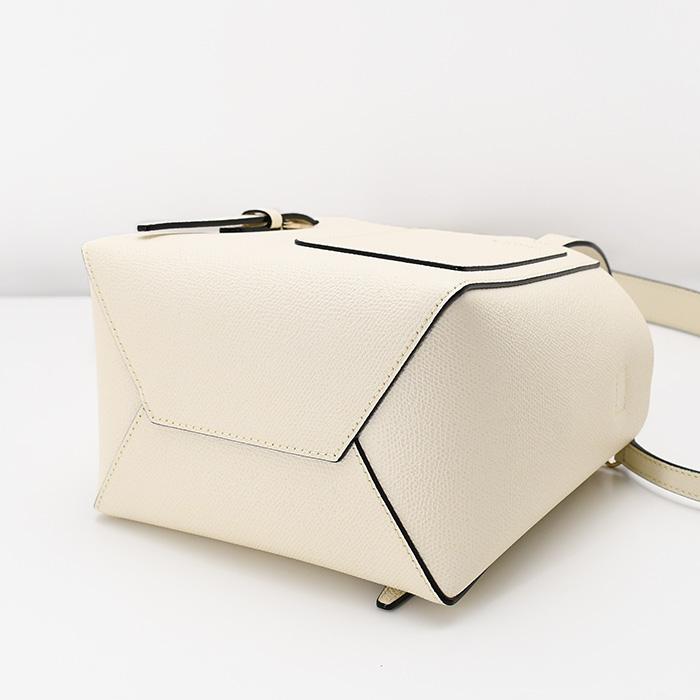 Valextra（ヴァレクストラ） バッグ 鞄 バケットバッグマイクロ