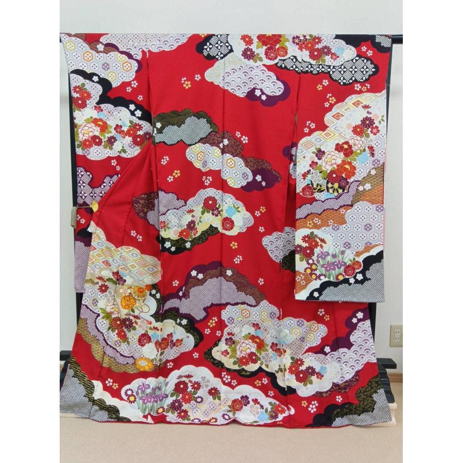 正絹 古典振袖 赤地 桶絞りと京友禅の伝統美 京刺繍と京金箔が輝く逸品