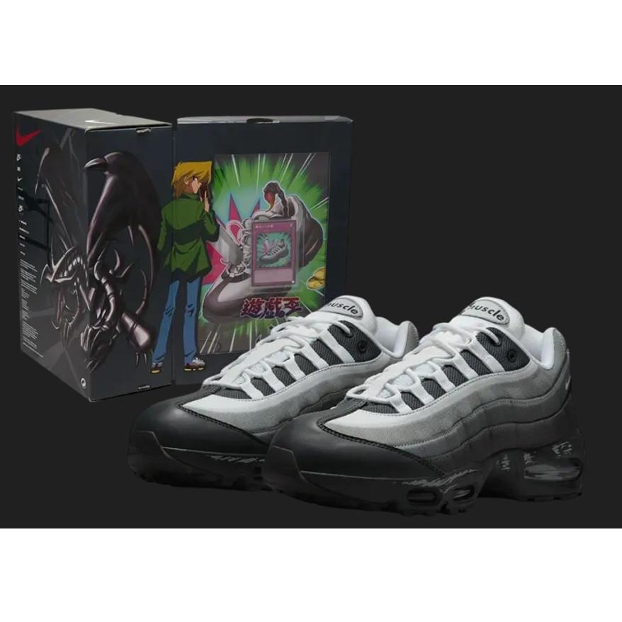 NIKE（ナイキ） II7404-100 遊戯王 × エアマックス95 