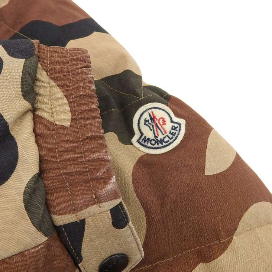 MONCLER（モンクレール） カモフラ 迷彩 フード ダウンジャケット