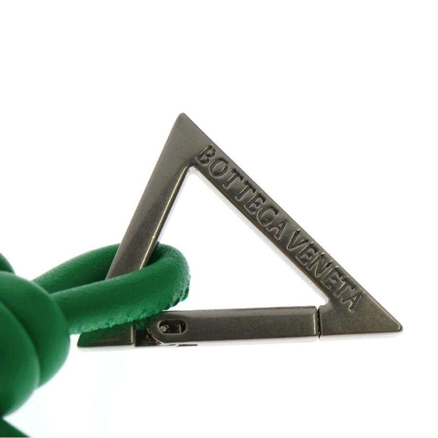 BOTTEGA VENETA（ボッテガ・ヴェネタ） トライアングルキーリング