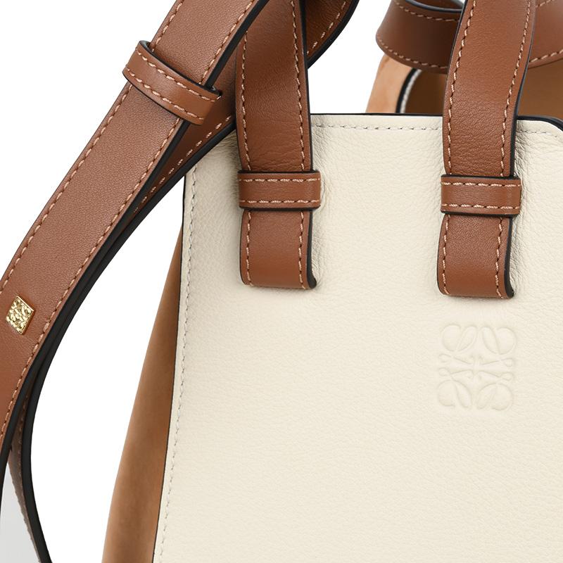 LOEWE（ロエベ） ハンモック HAMMOCK 2WAY スモールバッグ