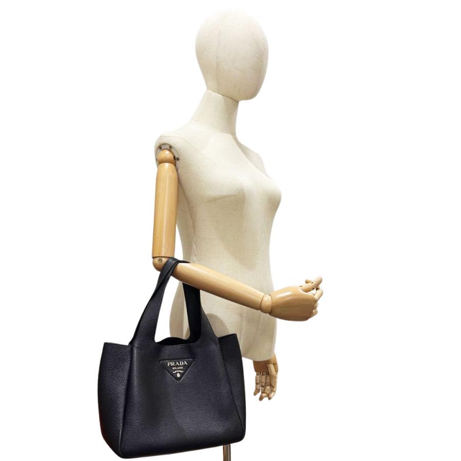 PRADA（プラダ） ヴィッテロダイノソフトレザー ミディアム トート