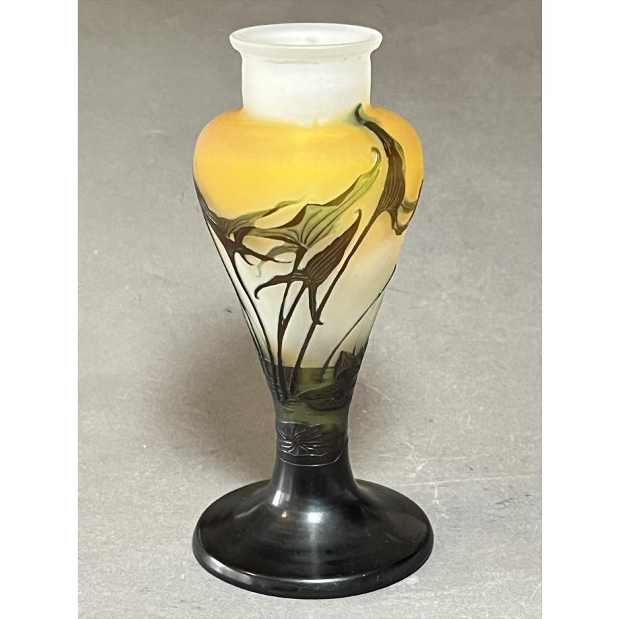 Emile Galle エミール ガレ スイレン 草花文 ガラス細工 花器 花瓶 高