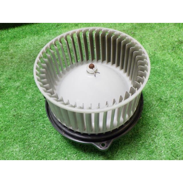 フォレスター DBA-SJ5 ヒーターブロアモーター 2.0I-L アイサイト 4WD