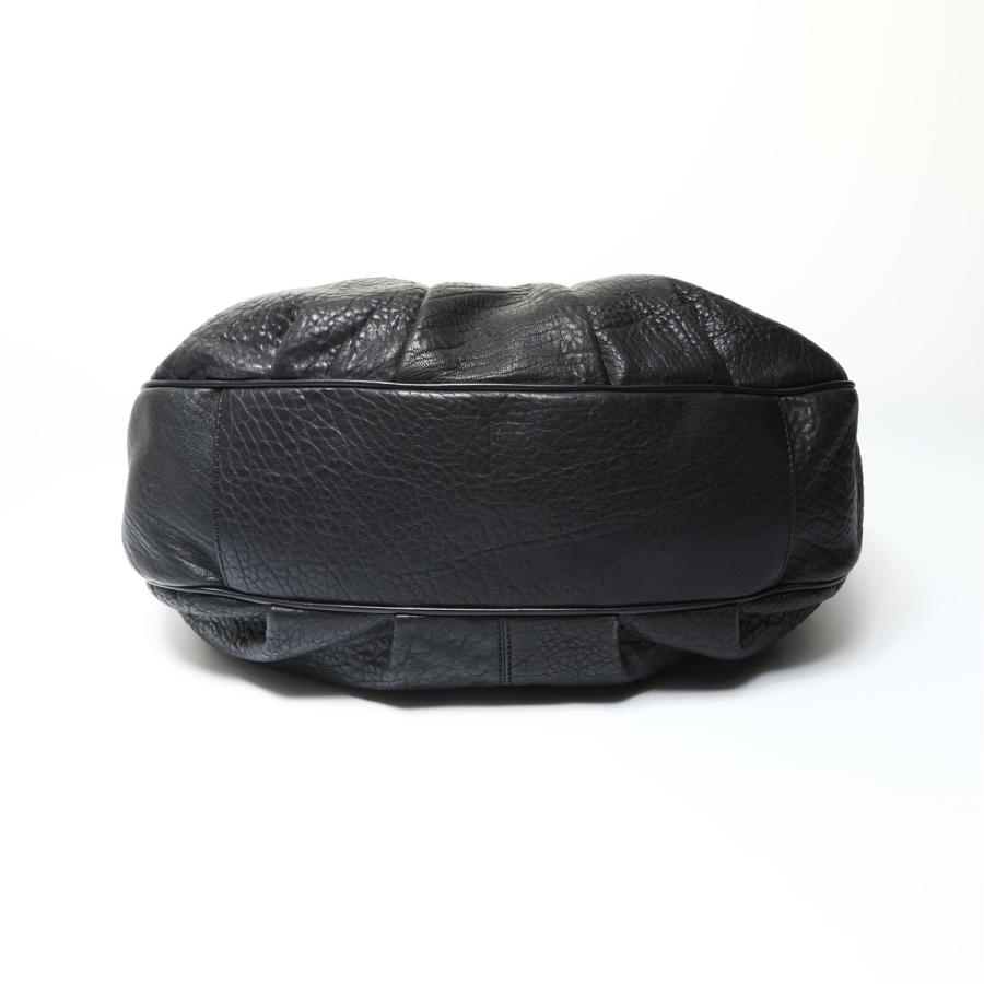 FENDI（フェンディ） ショルダーバッグ ミア マンマ レザー バケット