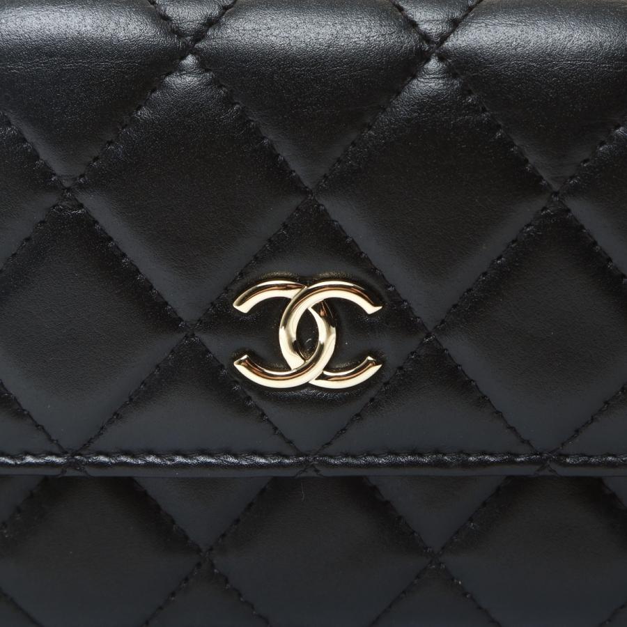 CHANEL（シャネル） ショルダーバッグ ミニ マトラッセ パール 31番台