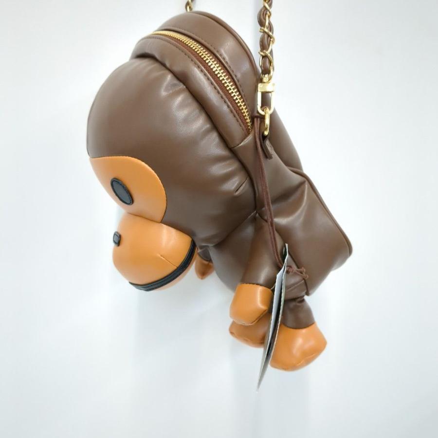 A BATHING APE（アベイシングエイプ） MILO BIG PLUSH DOLL ショルダー