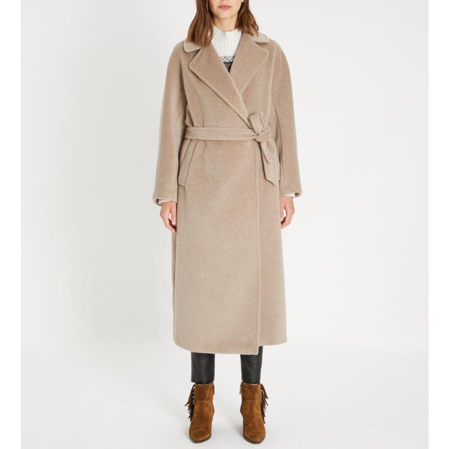 MAXMARA WEEKEND LINE（マックスマーラウィークエンドライン