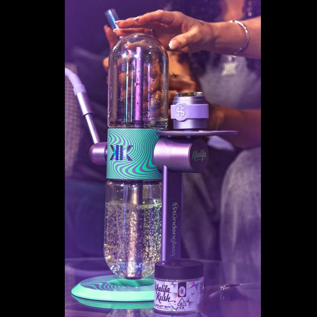 正規品） Stundenglass × KHALIFA - Gravity Hookah グラビティボング