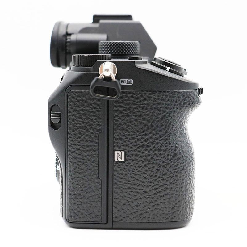 SONY（ソニー） α7 III ILCE-7M3 ボディ ブラック デジタル一眼カメラ