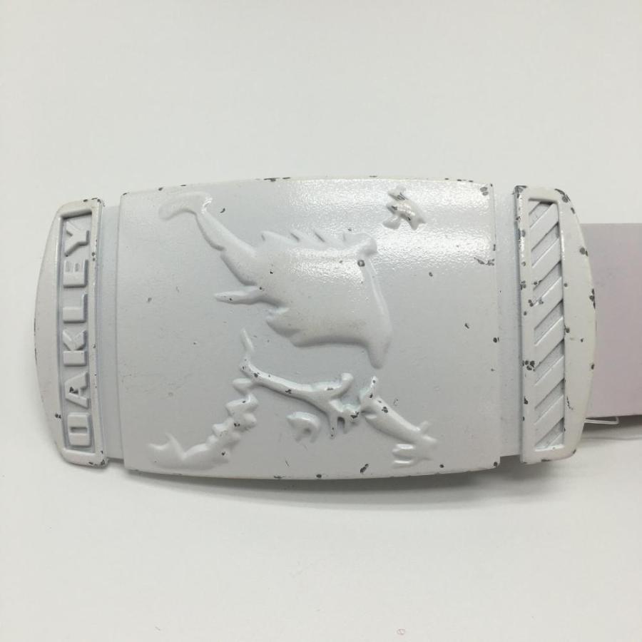 オークリー トップ式ベルト 白 スカルバックル メンズ ゴルフウェア