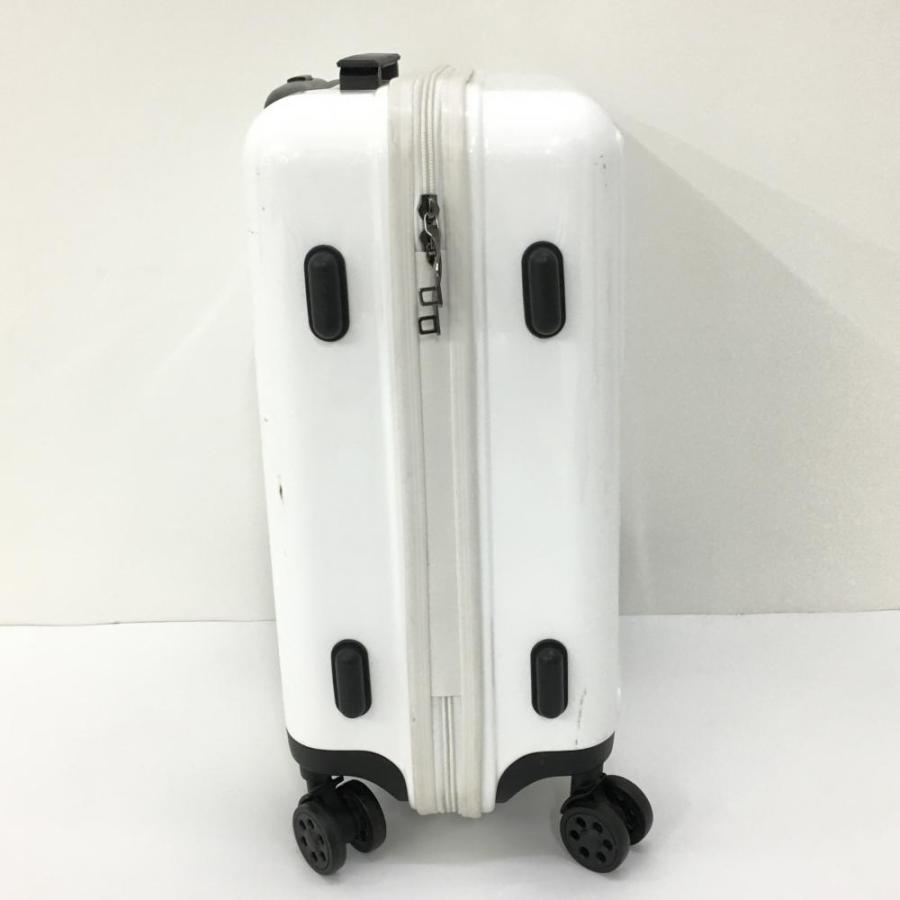 PEARLY GATES（パーリーゲイツ） キャリーケース 白 PGニコちゃん