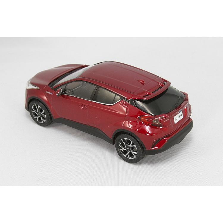 トヨタ特注 1/30 新型 トヨタ C-HR センシュアルレッドマイカ カラー