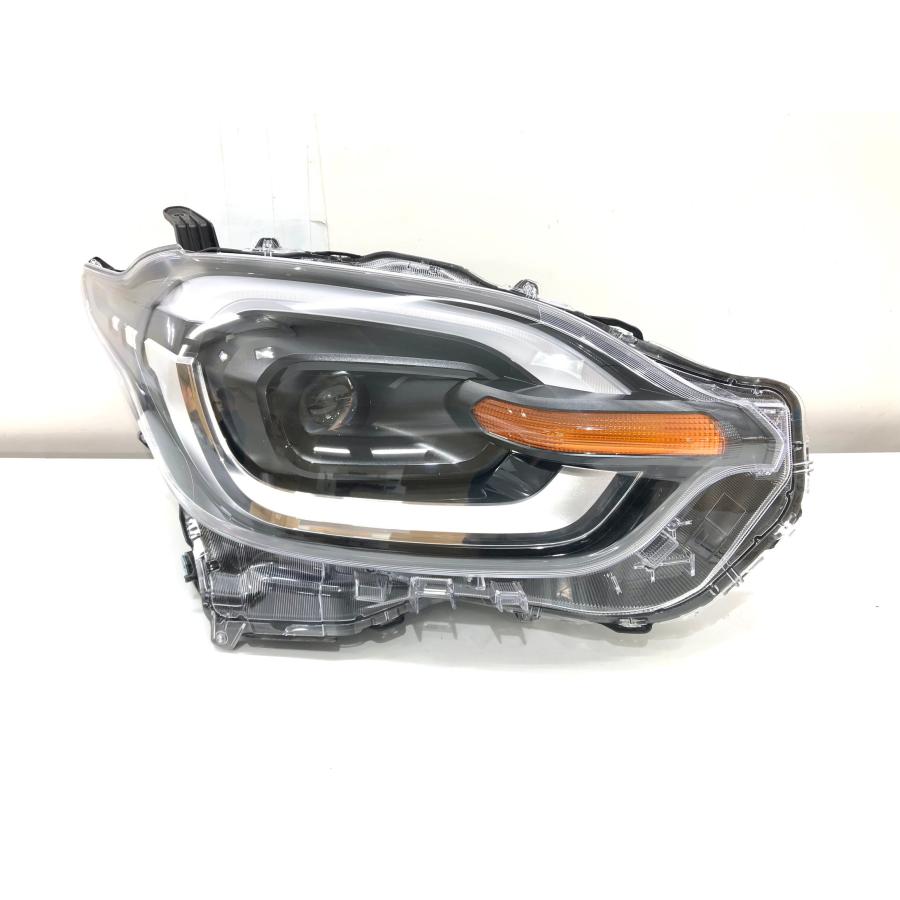 トヨタ シエンタ Z MXPC10G/MXPL10G 純正 ヘッドランプ 右 KOITO52-340