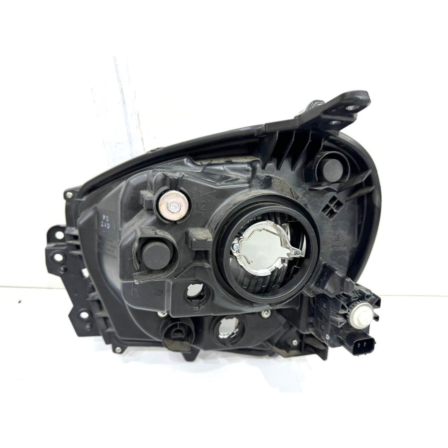 美品/破損無】アルト HA37S 純正ハロゲンヘッドライト 右 STANLEY