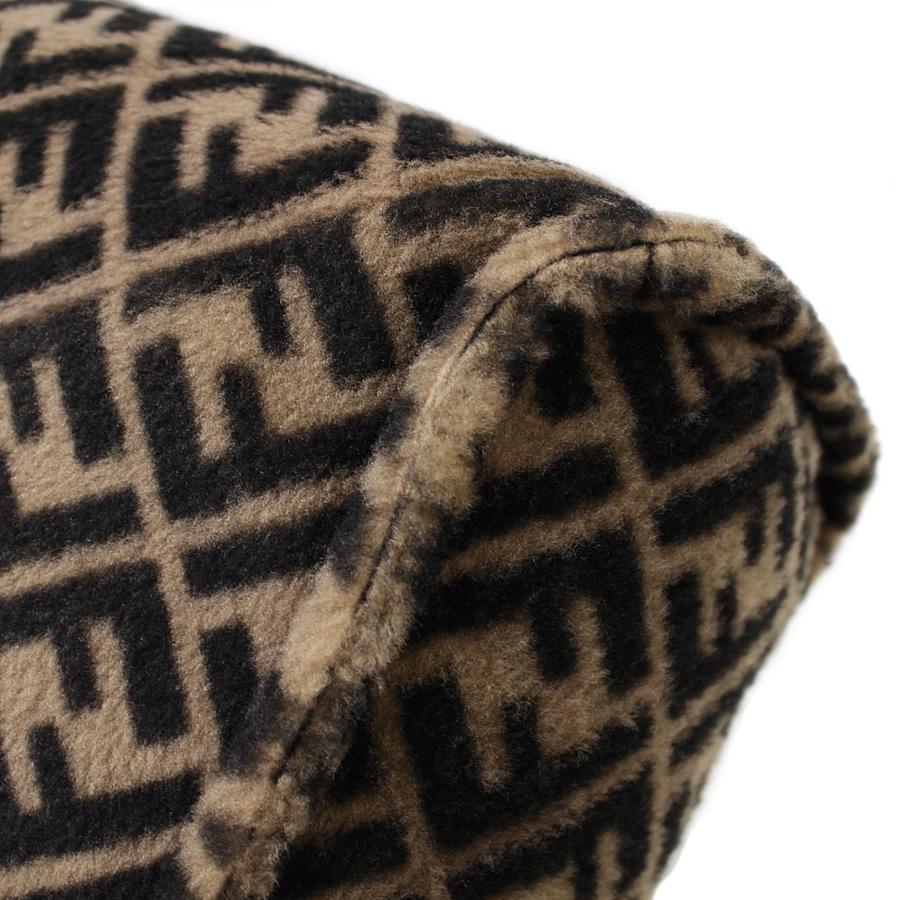 FENDI（フェンディ） 美品 ズッカ ファー ハンドバッグ レア商品