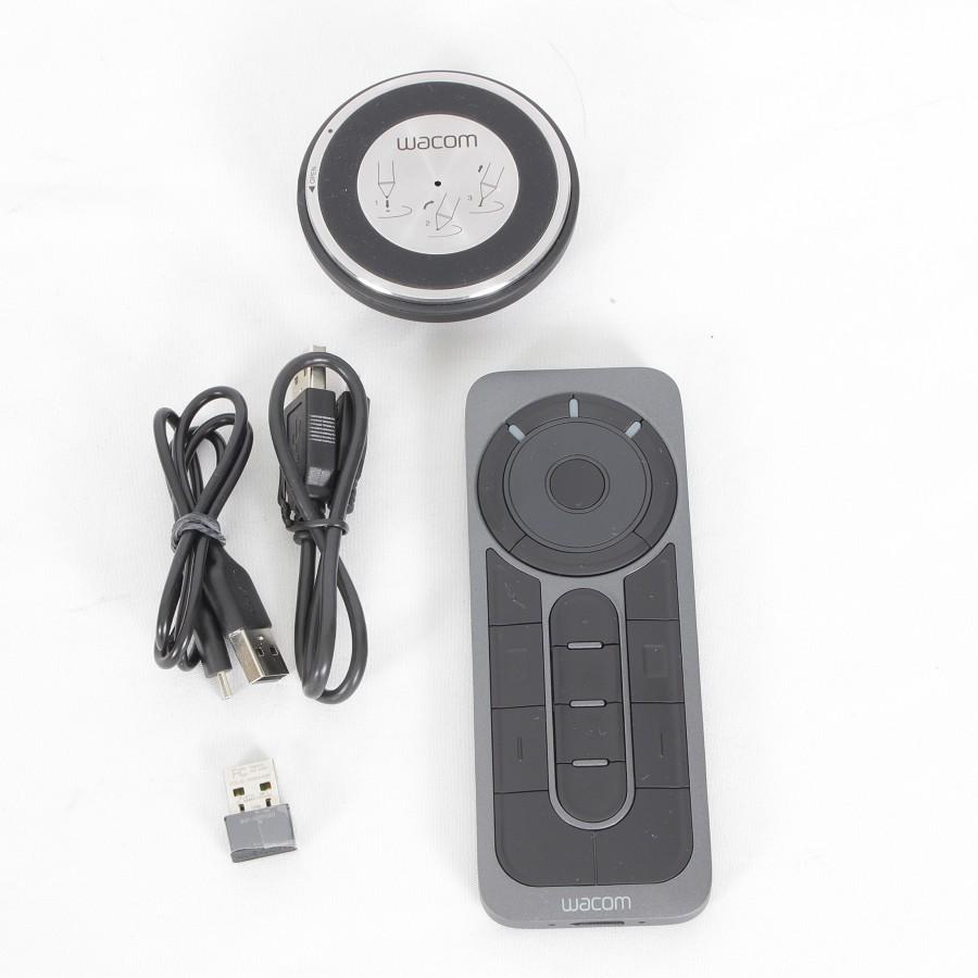 wacom（ワコム） WACOM Cintiq Pro 24 touch DTH-2420/K0 液タブ 24型