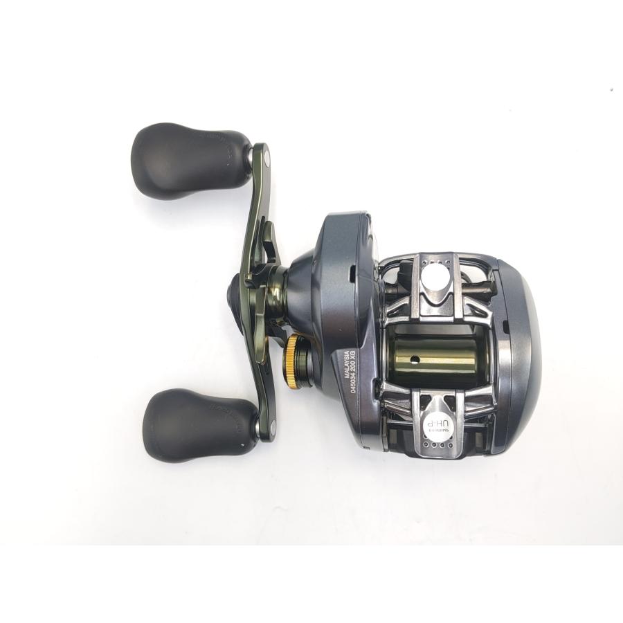 シマノ（SHIMANO） 【現品限り】未使用 22 クラドDC 200XG 右ハンドル