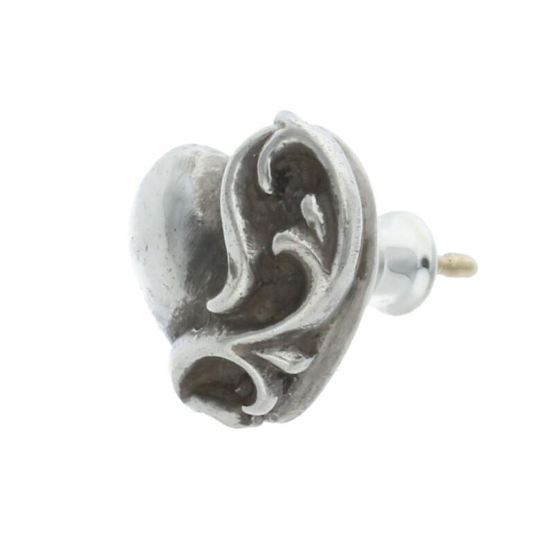 CHROME HEARTS（クロムハーツ） ピアス STUD HEART ハートスタッド