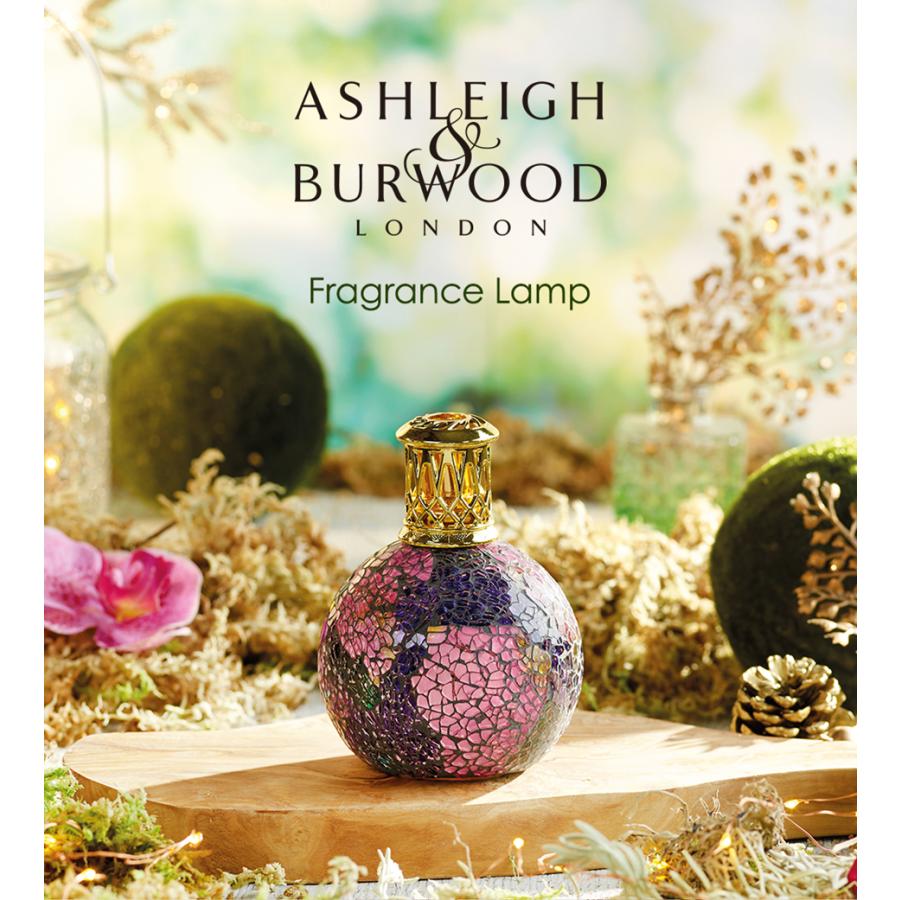 アシュレイ＆バーウッド フレグランスランプとフレグランスオイルの