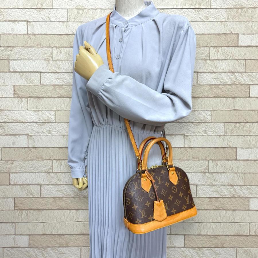 LOUIS VUITTON（ルイ・ヴィトン） アルマBB モノグラム ショルダー