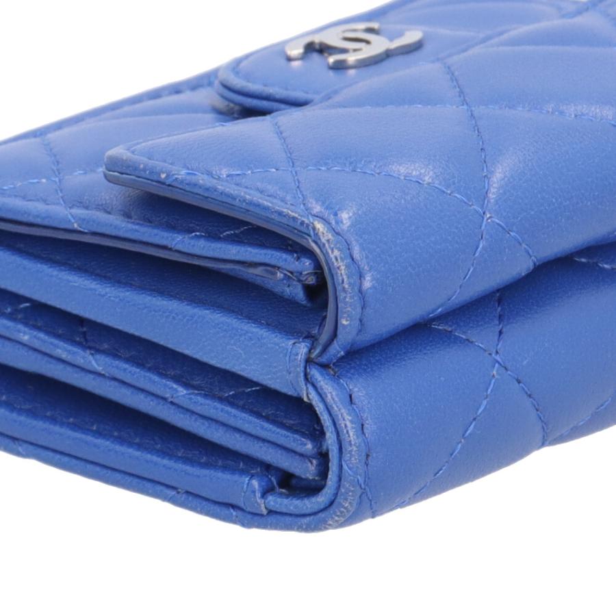 CHANEL（シャネル） マトラッセ 三つ折り財布 ラムスキン レディース