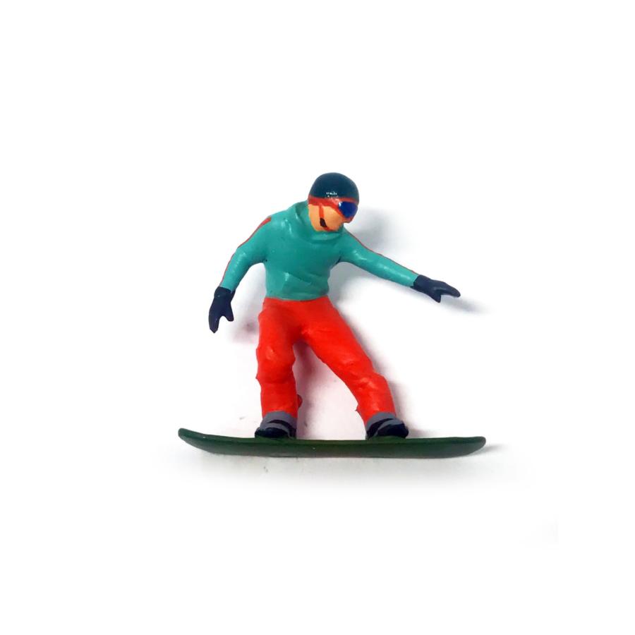 大人気！ミニピープルモデル スノーボーダー スキー 3pcs セット 1/64