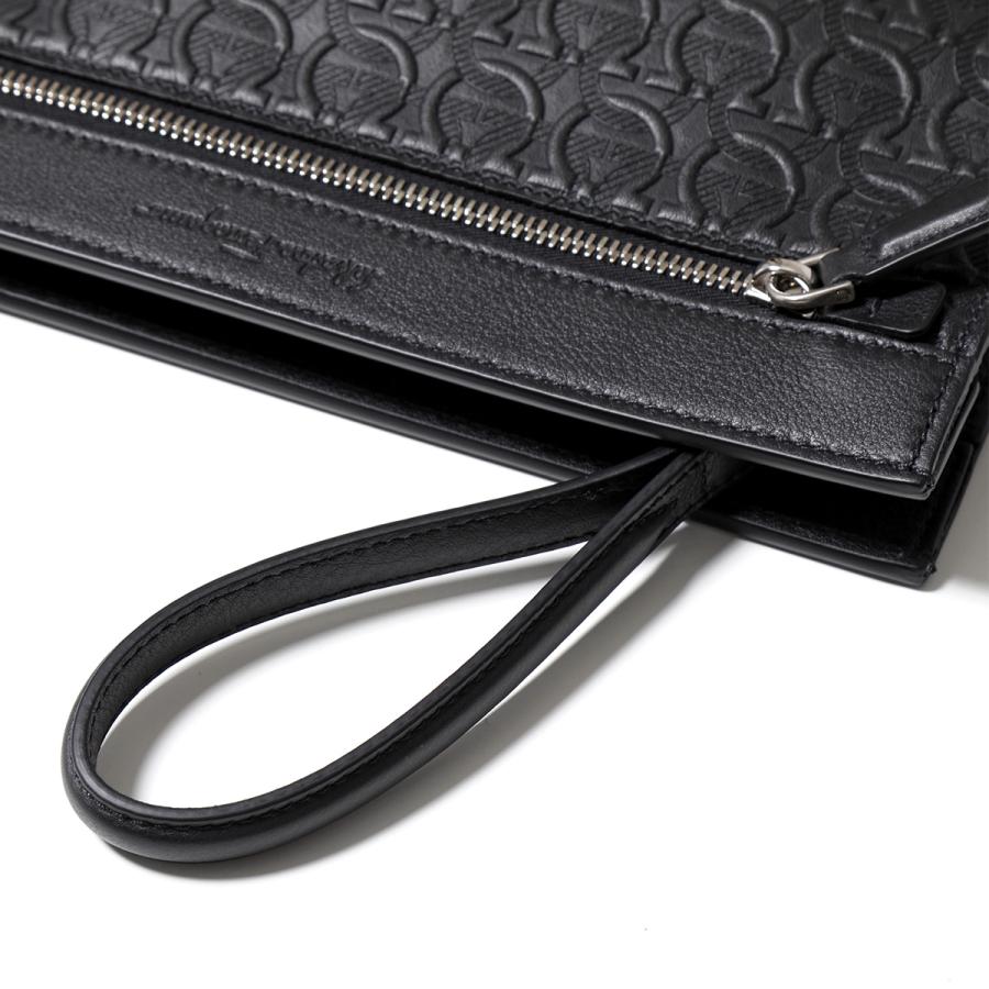 FERRAGAMO（フェラガモ） クラッチバッグ 24 A422 メンズ ガンチーニ