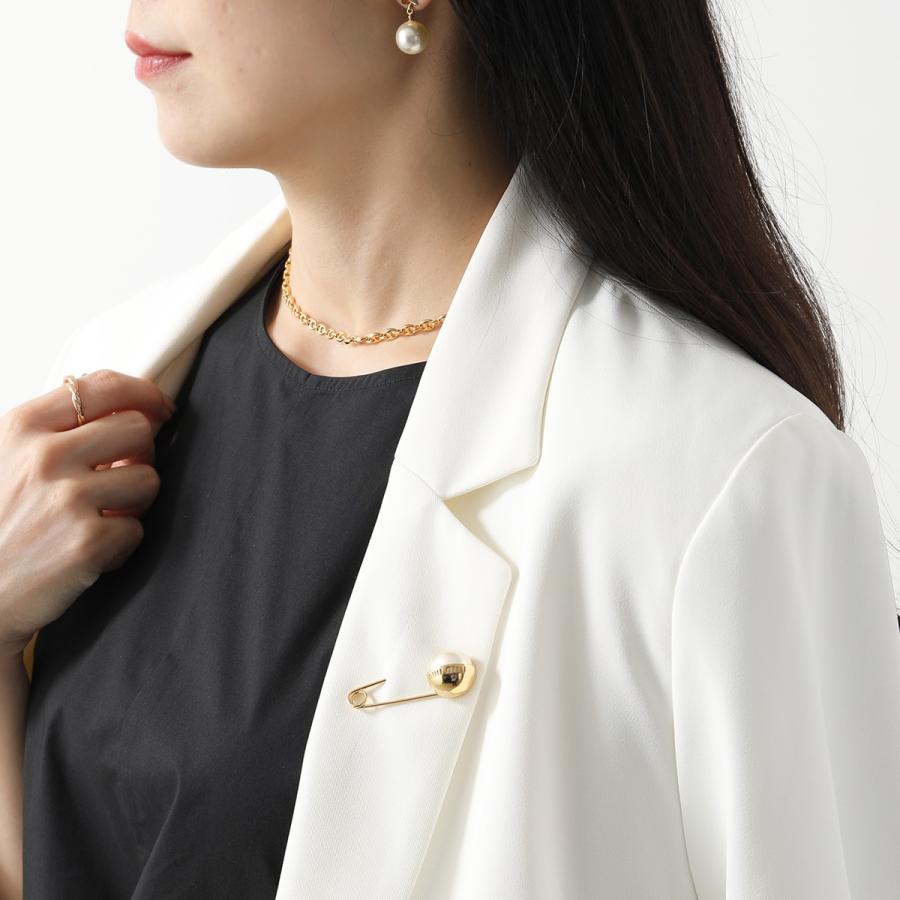 miu miu（ミュウミュウ） ブローチ 5JS124 2F6X レディース ピンバッチ