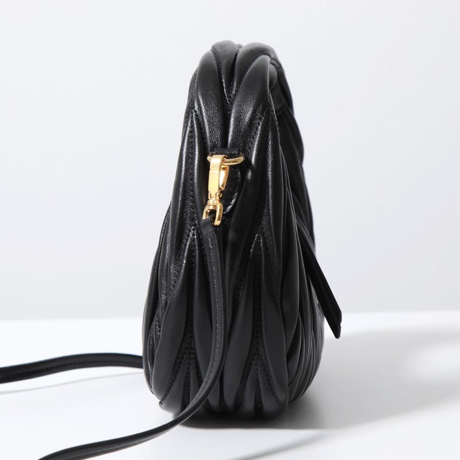 miu miu（ミュウミュウ） ショルダーバッグ ワンダー MATELASSE